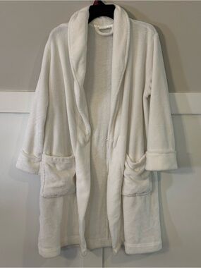 Waverly Celebrations Plush White Robe L/XL Soft Spa Cozy Lounge Bathrobe